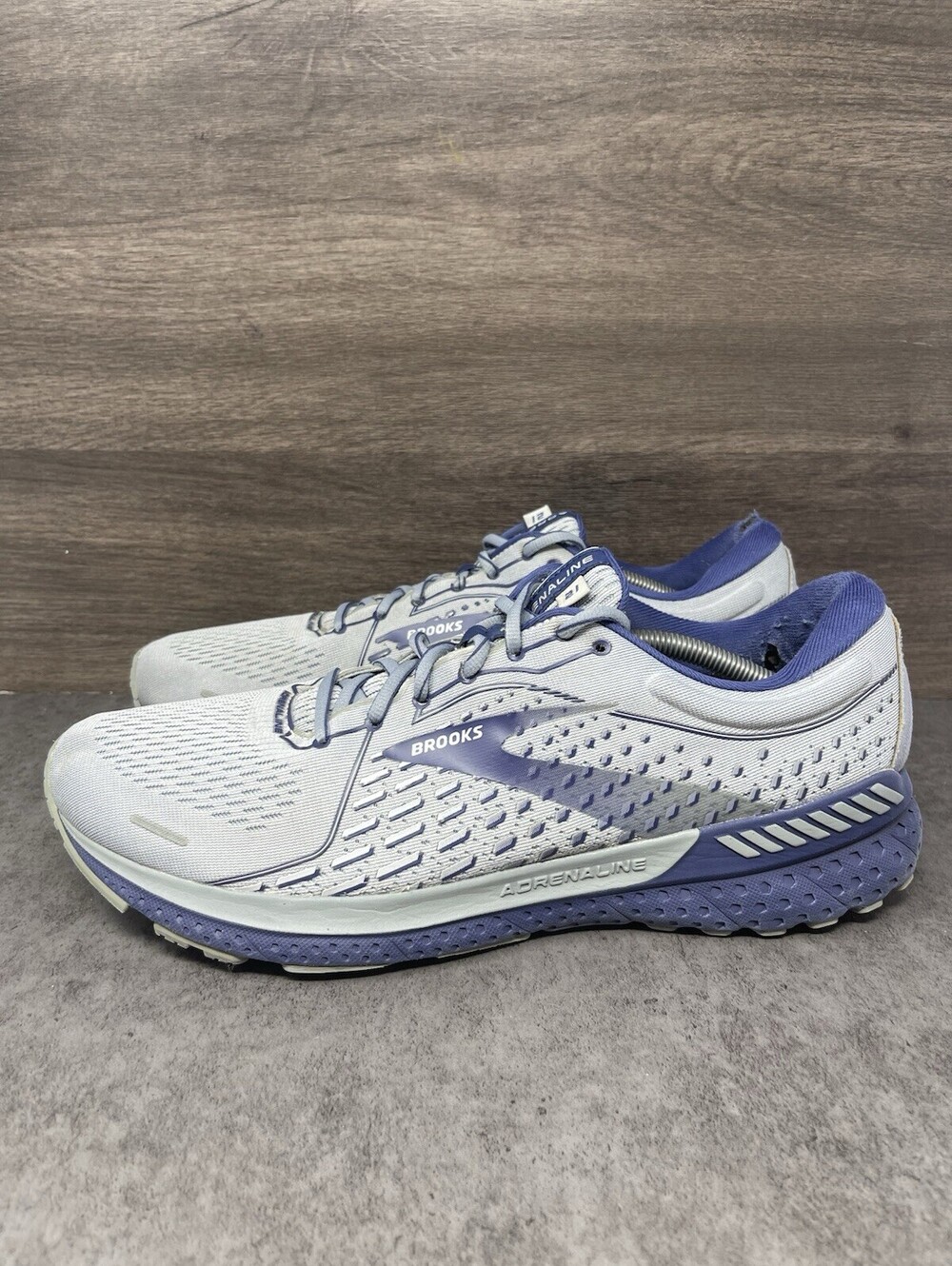 Brooks Adrenaline GTS 21 Size 12.5 Mens Gray Blue Running Walking Shoes D Medium